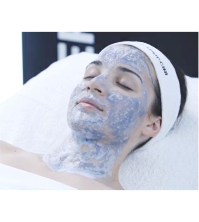 Tratamiento facial Excel Therapy O2 en Centro de Estética Araitz Ibarra